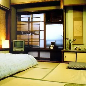 ** Ryokan Tama Japon