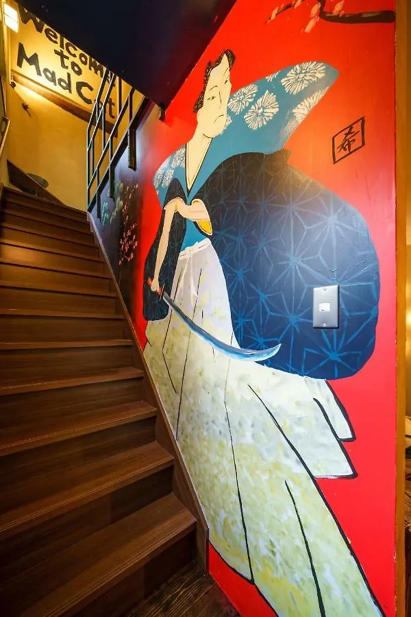Mad Cat Hostel Osaka & Bar